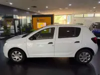 Usado Dacia Sandero Essentiel 90 CV (66 kW) 2018 Blanco Berlina