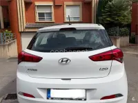 Usado Hyundai i20 84 CV (61 kW) 2018 Blanco Berlina