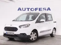 Usado Ford Transit 100 CV (73 kW) 2019 Blanco Familiar