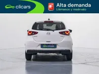 Usado Mazda 2 Homura-Line 90 HP (66 kW) 2022 Branco Sedan