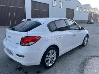 Usado Chevrolet Cruze LT 163 CV (119 kW) 2015 Blanco Berlina