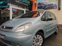 Usado Citroën Xsara Picasso Exclusive 90 CV (66 kW) 2002 Gris / plata Monovolumen