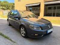 Usado VW Passat Edition 105 CV (77 kW) 2012 Azul Familiar