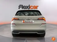 Usado Skoda Kamiq Monte Carlo 110 CV (80 kW) 2022 Blanco SUV