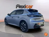 Usado Peugeot 208 Allure 101 CV (74 kW) 2025 Gris Utilitario