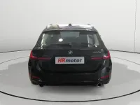Usado BMW 330e 292 CV (214 kW) 2023 Negro Familiar