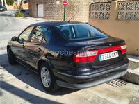 Usado Seat Toledo Stella 105 CV (77 kW) 2004 Negro Berlina