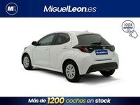 Usado Toyota Yaris Edition 72 CV (52 kW) 2022 Blanco Utilitario
