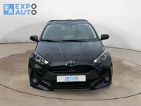 Usado Toyota Yaris 125 CV (91 kW) 2022 Negro Utilitario