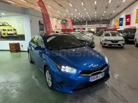 Usado Kia Ceed 136 CV (100 kW) 2022 Azul Utilitario