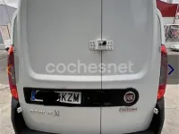 Usado Fiat Doblò 105 CV (77 kW) 2012 Blanco Monovolumen