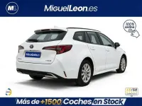 Usado Toyota Corolla Active 140 CV (102 kW) 2024 Blanco Familiar