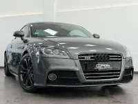 Usado Audi TT 160 CV (117 kW) 2011 Gris / plata Coupe