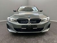 Usado BMW 318 Comfort Edition 150 CV (110 kW) 2023 Gris / plata Familiar