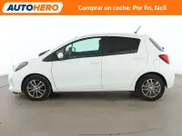 Usado Toyota Yaris Active 90 CV (66 kW) 2015 Blanco Utilitario
