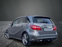 Usado Mercedes B220 177 CV (130 kW) 2017 Gris / plata Monovolumen