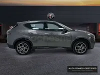 Usado Alfa Romeo Tonale Sprint 130 CV (95 kW) 2025 Gris / plata SUV