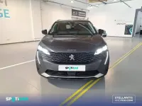 Usado Peugeot 5008 Allure 130 CV (95 kW) 2022 Gris SUV