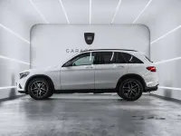 Usado Mercedes GLC220 AMG line 170 CV (125 kW) 2019 Blanco SUV