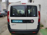 Usado Fiat Doblò 90 CV (66 kW) 2016 Blanco Monovolumen