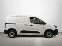 Usado Peugeot Partner 102 CV (75 kW) 2022 Blanco Monovolumen