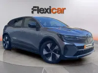 Usado Renault Megane E-Tech Equilibre 95 kW (130 CV) 2022 Gris Berlina