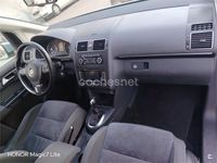 Usado VW Touran Sport 170 CV (125 kW) 2011 Gris / plata Monovolumen