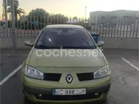 Usado Renault Mégane II Dynamique 136 CV (100 kW) 2003 Verde Berlina