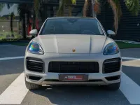 Usado Porsche Cayenne 462 CV (339 kW) 2021 Gris SUV