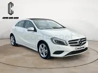 Usado Mercedes A180 AMG line 109 CV (80 kW) 2014 Blanco Utilitario