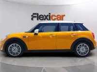 Usado Mini Cooper 136 CV (100 kW) 2017 Amarillo Utilitario