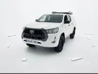 Usado Toyota HiLux 150 CV (110 kW) 2021 Blanco Pickup/Camioneta