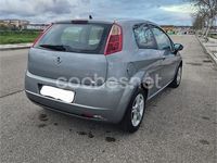 Usado Fiat Grande Punto Active 75 CV (55 kW) 2006 Gris / plata Utilitario