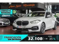 Käytetty BMW 116 Sport Line 116 HP (85 kW) 2021 Valkoinen Viistoperä