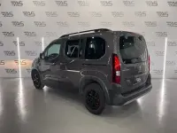 Usado Peugeot Rifter GT-line 2018 Gris Monovolumen