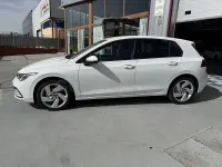 Usado VW Golf VII R-line 150 CV (110 kW) 2021 Blanco Utilitario