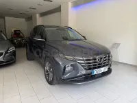 Usado Hyundai Tucson 150 CV (110 kW) 2021 Gris / plata SUV