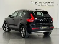 Usado Volvo XC40 Plus 211 CV (155 kW) 2023 Negro SUV