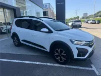 Usado Dacia Jogger Essentiel 101 CV (74 kW) 2023 Monovolumen
