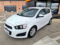 Usado Chevrolet Aveo LT 100 CV (73 kW) 2013 Blanco Berlina