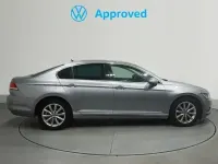 Usado VW Passat Advance 150 CV (110 kW) 2018 Gris Berlina