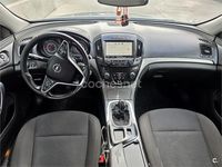 Usado Opel Insignia Business 140 CV (102 kW) 2014 Gris / plata Berlina