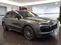 Usado Porsche Cayenne E-Hybrid 462 CV (339 kW) 2019 Gris SUV