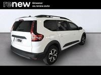 Usado Dacia Jogger Expression 101 CV (74 kW) 2023 Blanco Monovolumen