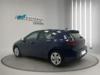 Usado VW Golf VII 115 CV (84 kW) 2021 Azul Utilitario
