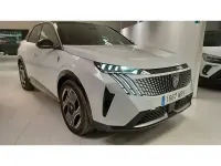 Usado Peugeot e-3008 GT 157 kW (214 CV) 2024 Blanco SUV