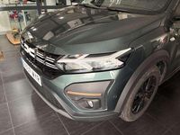 Usado Dacia Sandero Extreme 101 CV (74 kW) 2025 Verde Utilitario