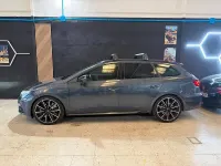 Usado Seat Leon 4Drive 300 CV (220 kW) 2019 Gris / plata Familiar