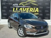 Usado Volvo V60 CC Summum 150 CV (110 kW) 2015 Beige Familiar