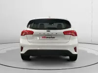Usado Ford Focus Trend 95 CV (69 kW) 2019 Blanco Berlina